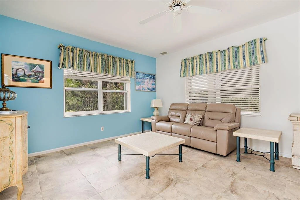 Photo of 32 Coconut Lane
