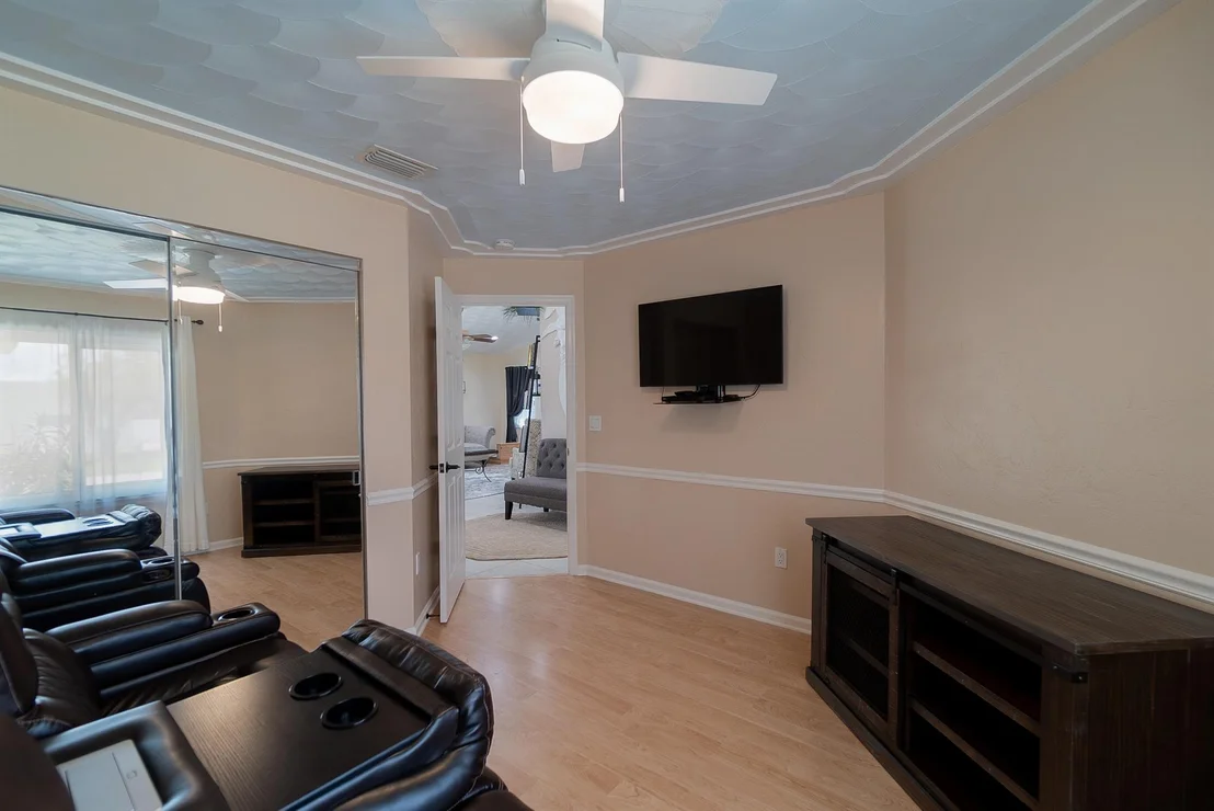 Photo of 104 W Rubber Tree Drive