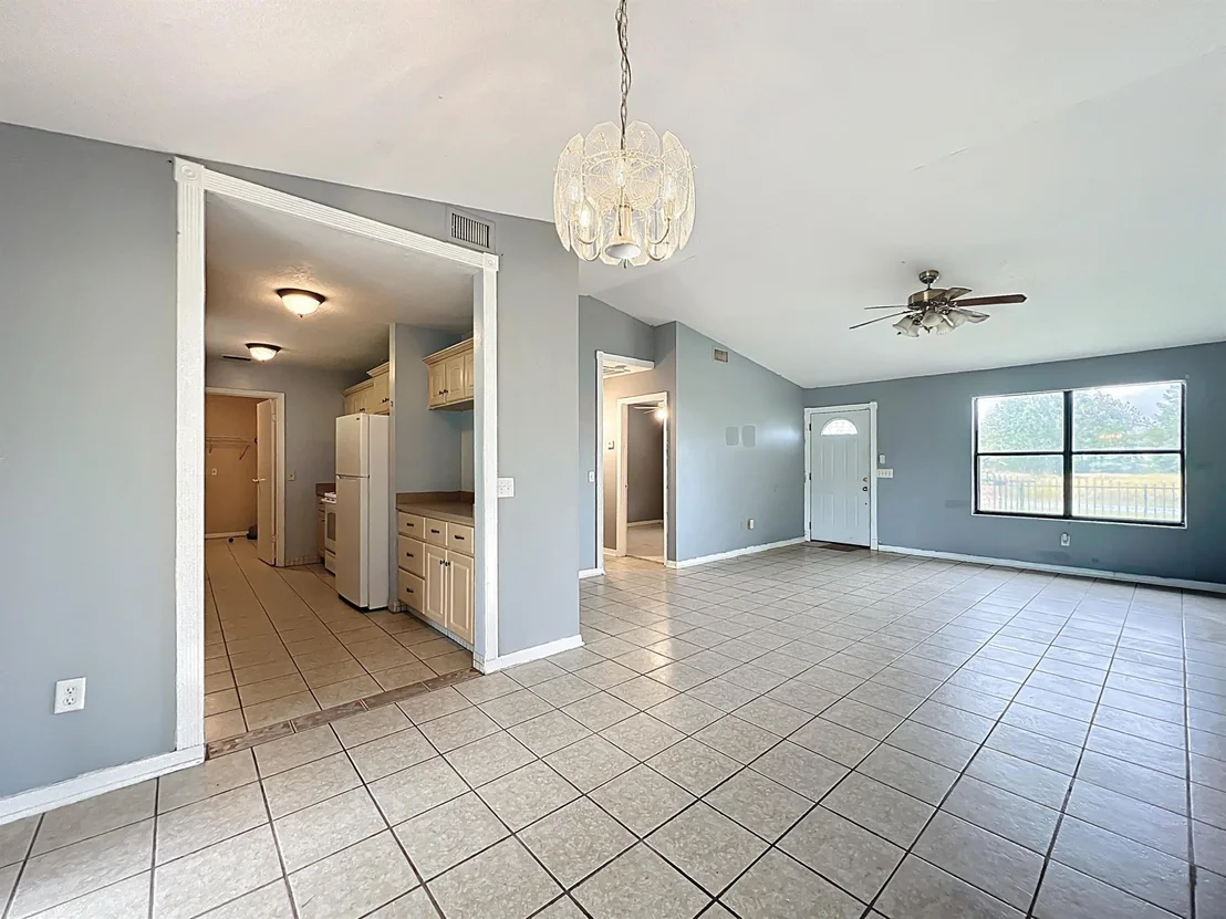 Photo of 50 Cedar Road