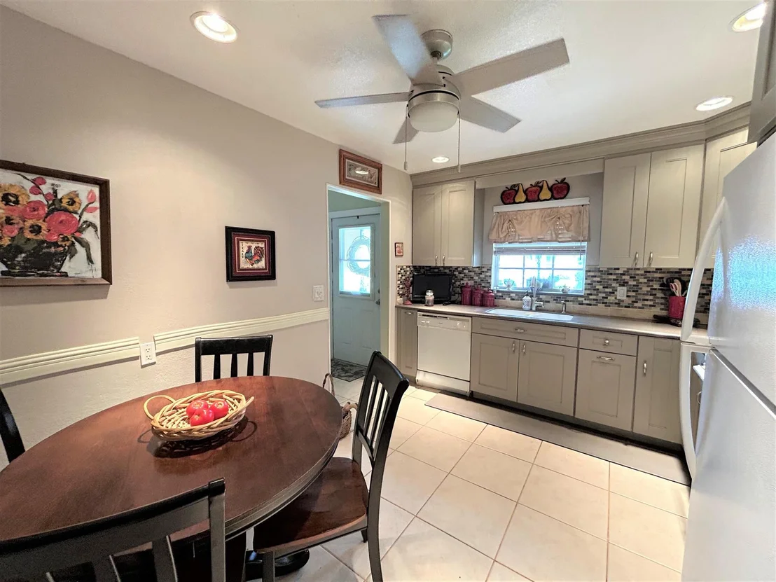 Photo of 294 Cape Cod Circle