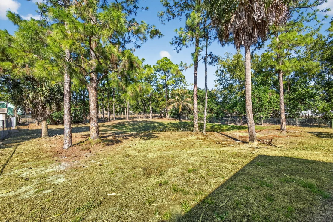 Photo of 14241 76th Road N