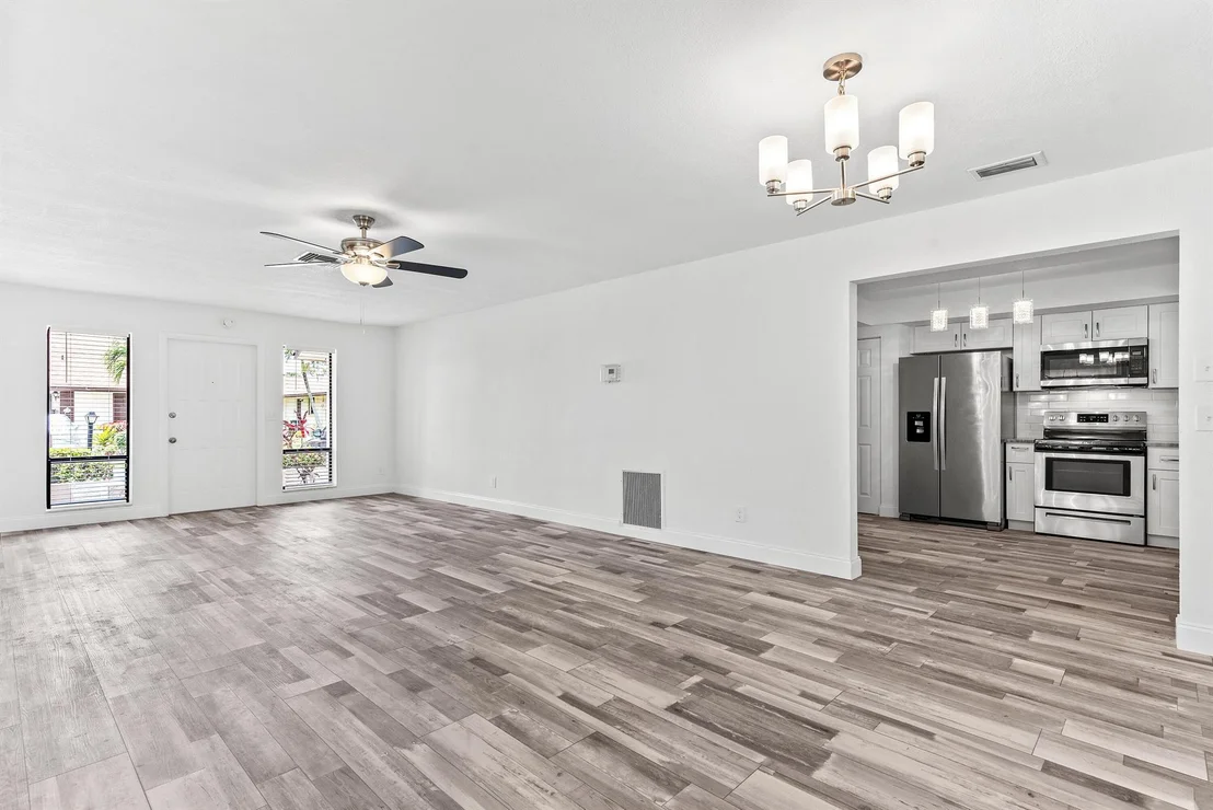 Photo of 6090 Ambertree Lane