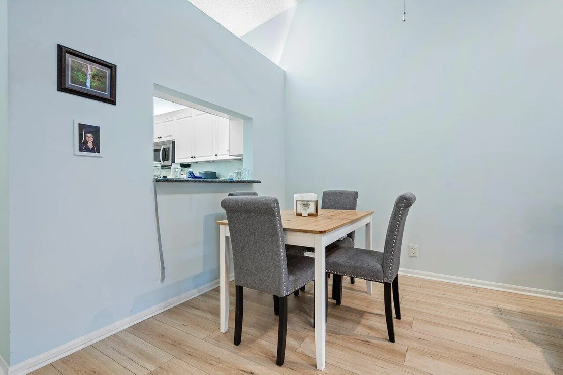 Photo of 79 Sausalito Drive