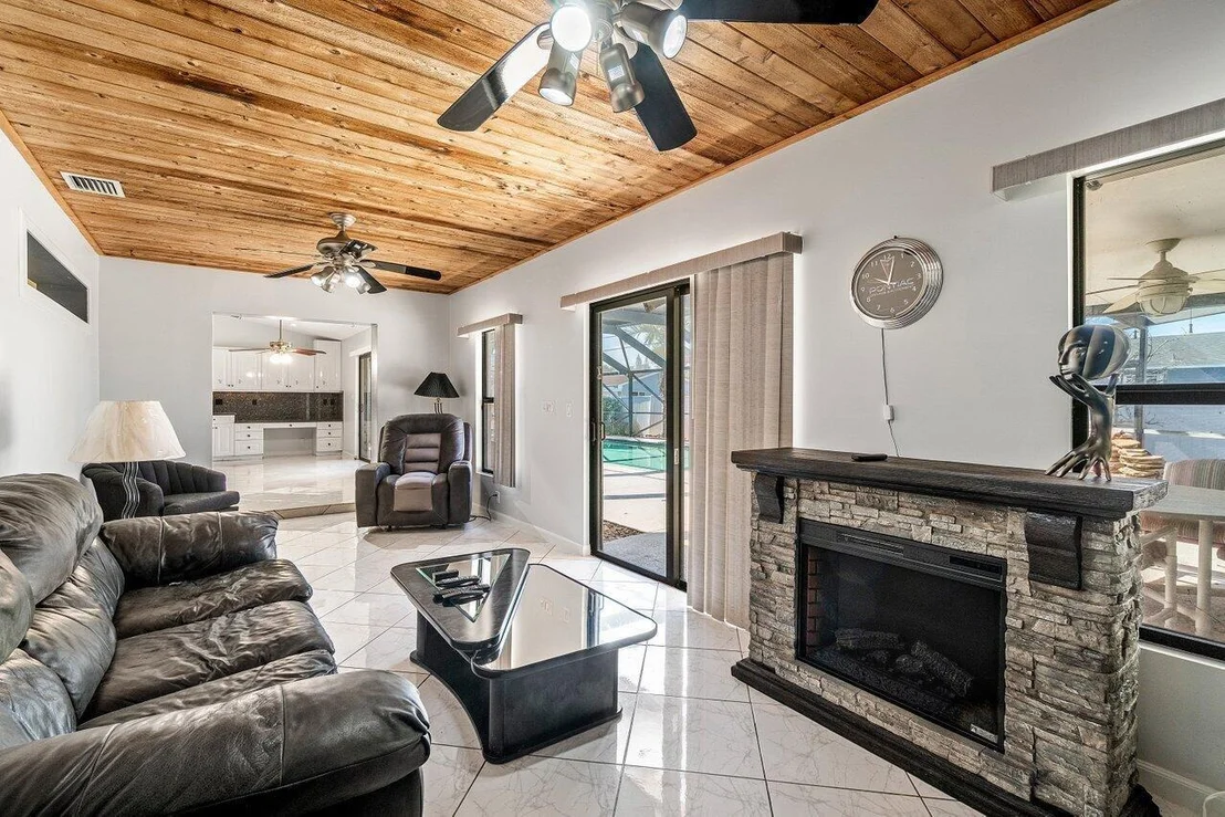Photo of 61 W Rubber Tree Drive