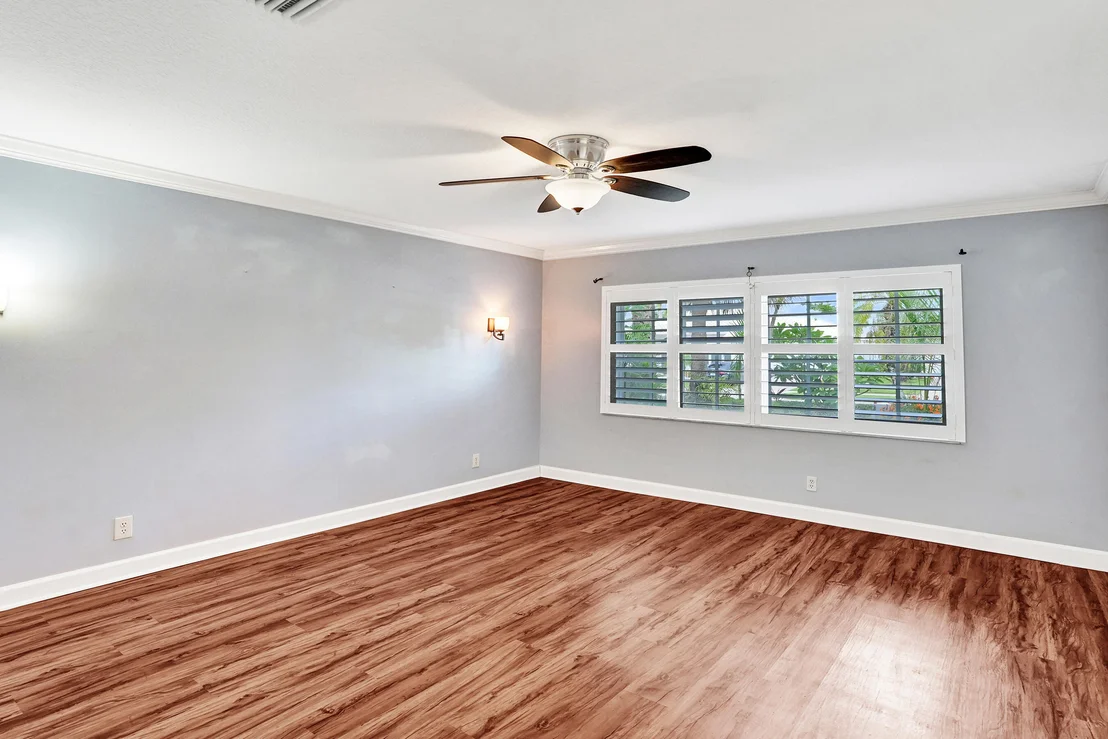 Photo of 9352 Cascade Court