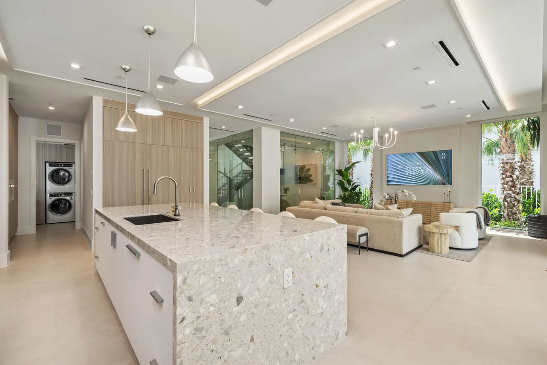 Photo of 816 Palm Trail