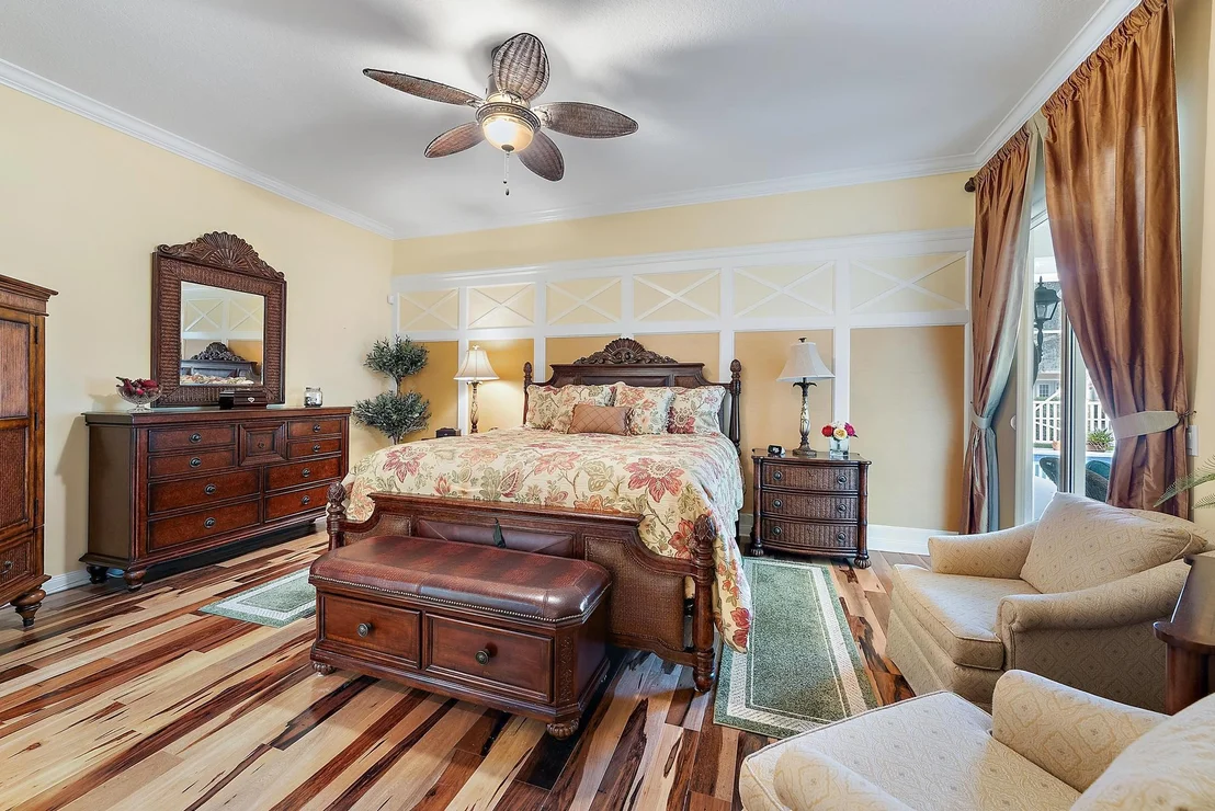 Photo of 299 Caravelle Drive