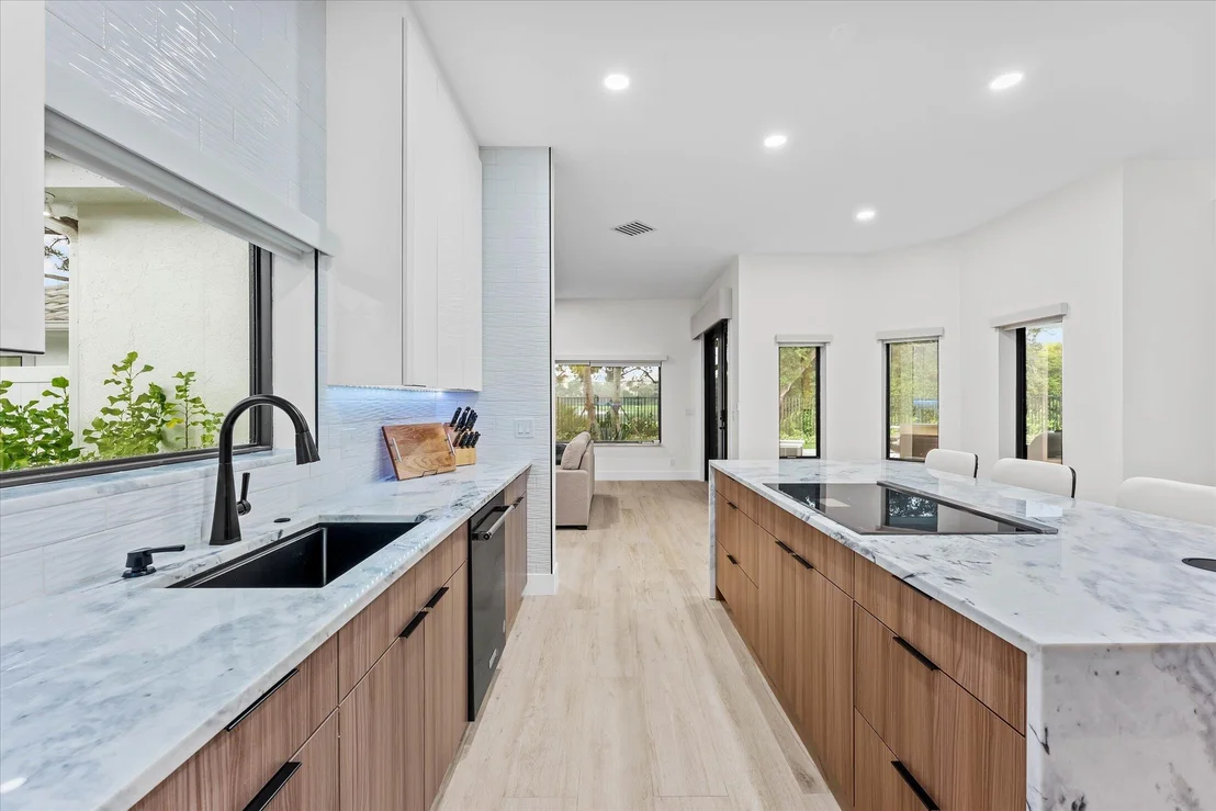 Photo of 2670 Tecumseh Drive