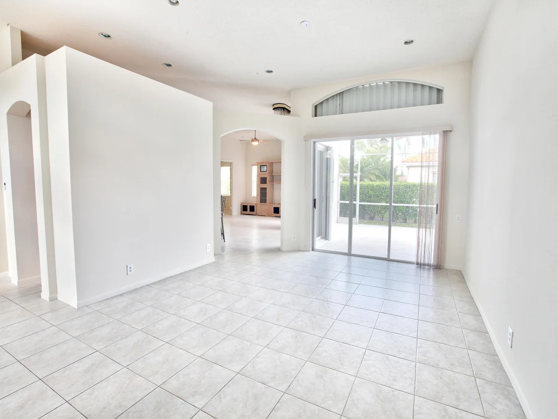 Photo of 6851 Chimere Terrace