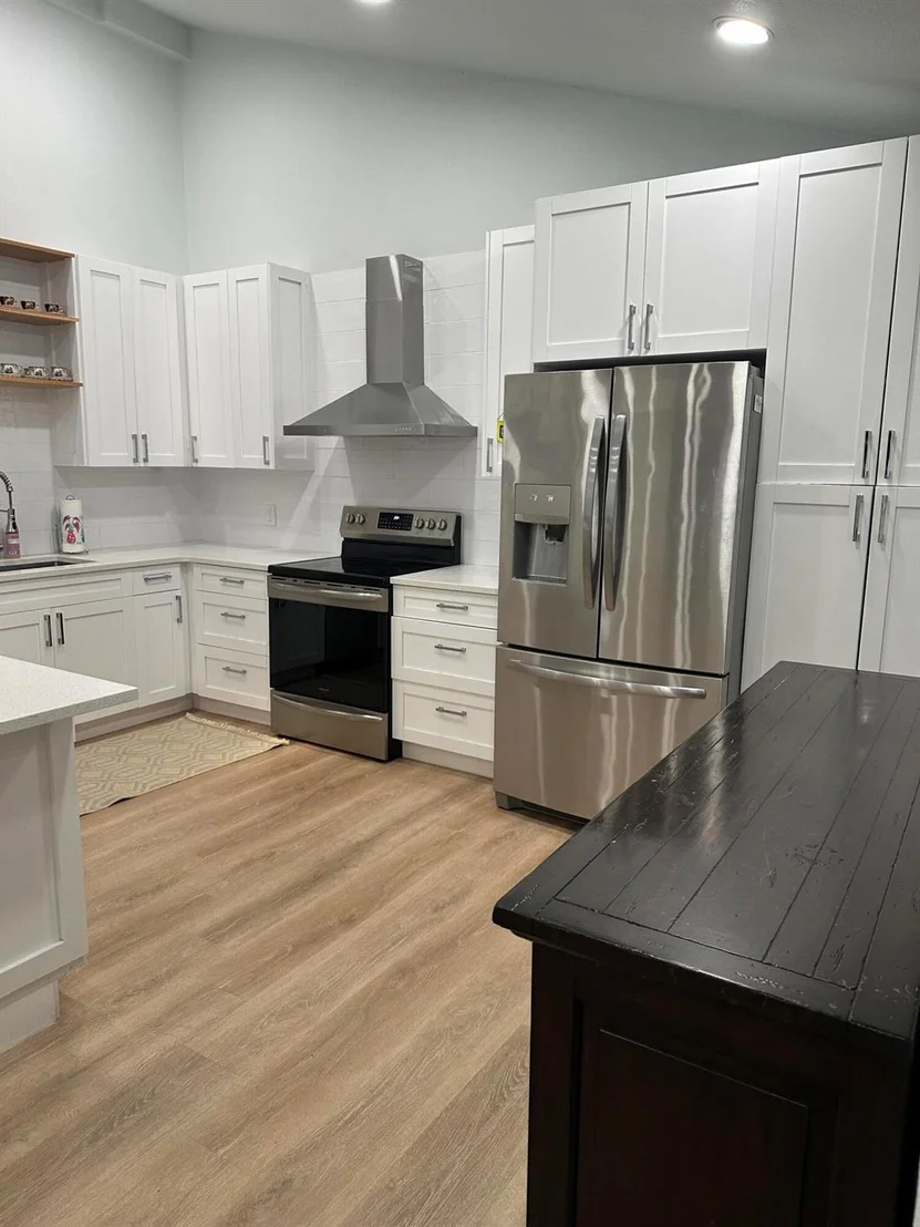Photo of 5512 Eagle Lake Drive