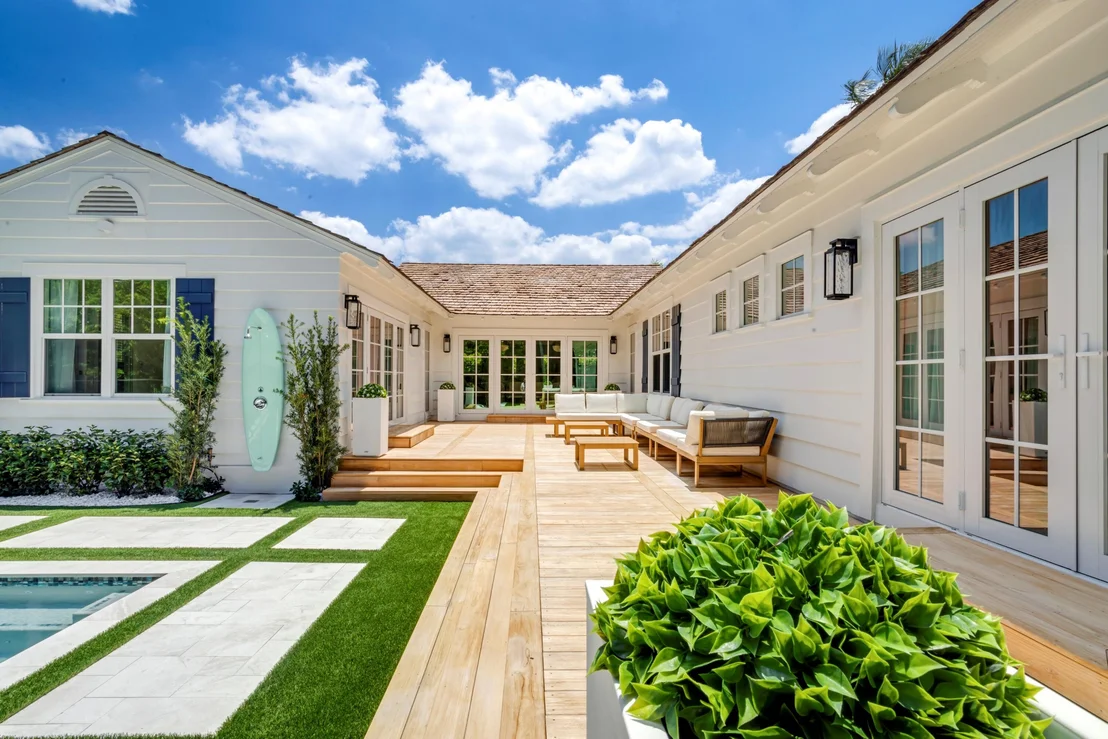 Photo of 1017 Tamarind Road
