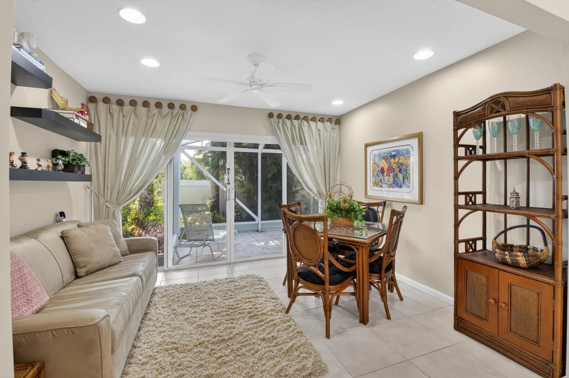 Photo of 5590 Royal Lake Circle