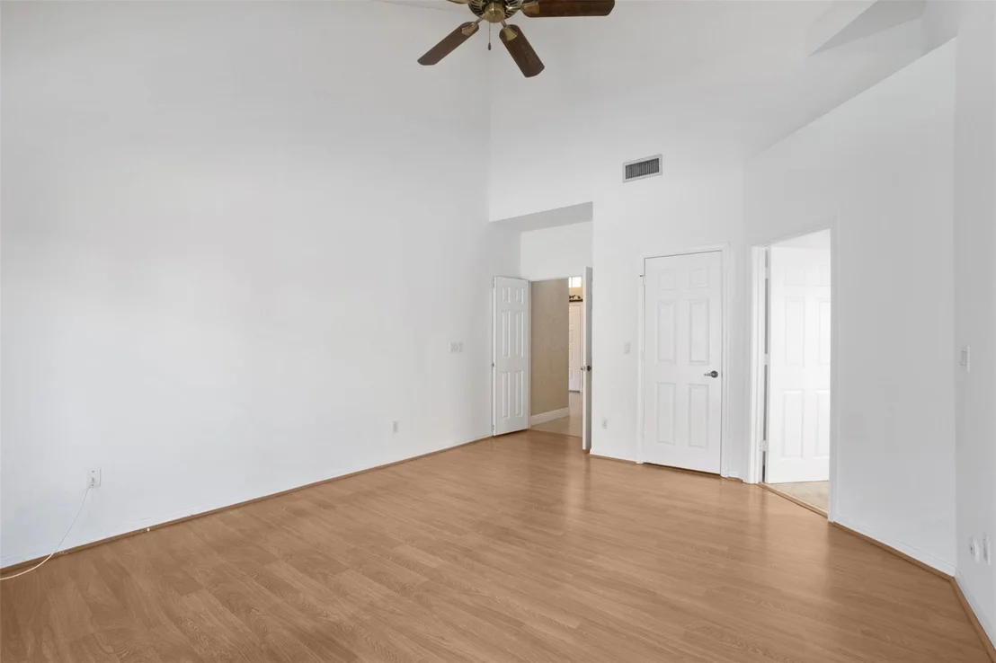 Photo of 2545 Kerry Drive