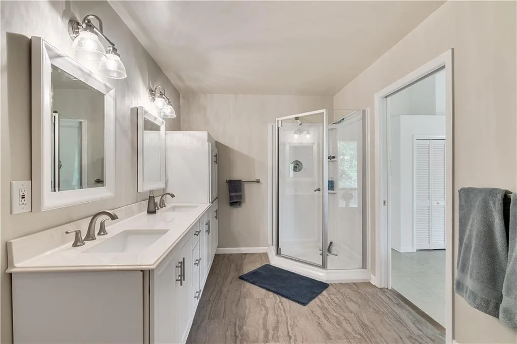 Photo of 451 12th Place SE