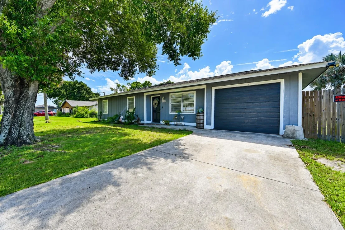 Photo of 4703 Myrtle Drive