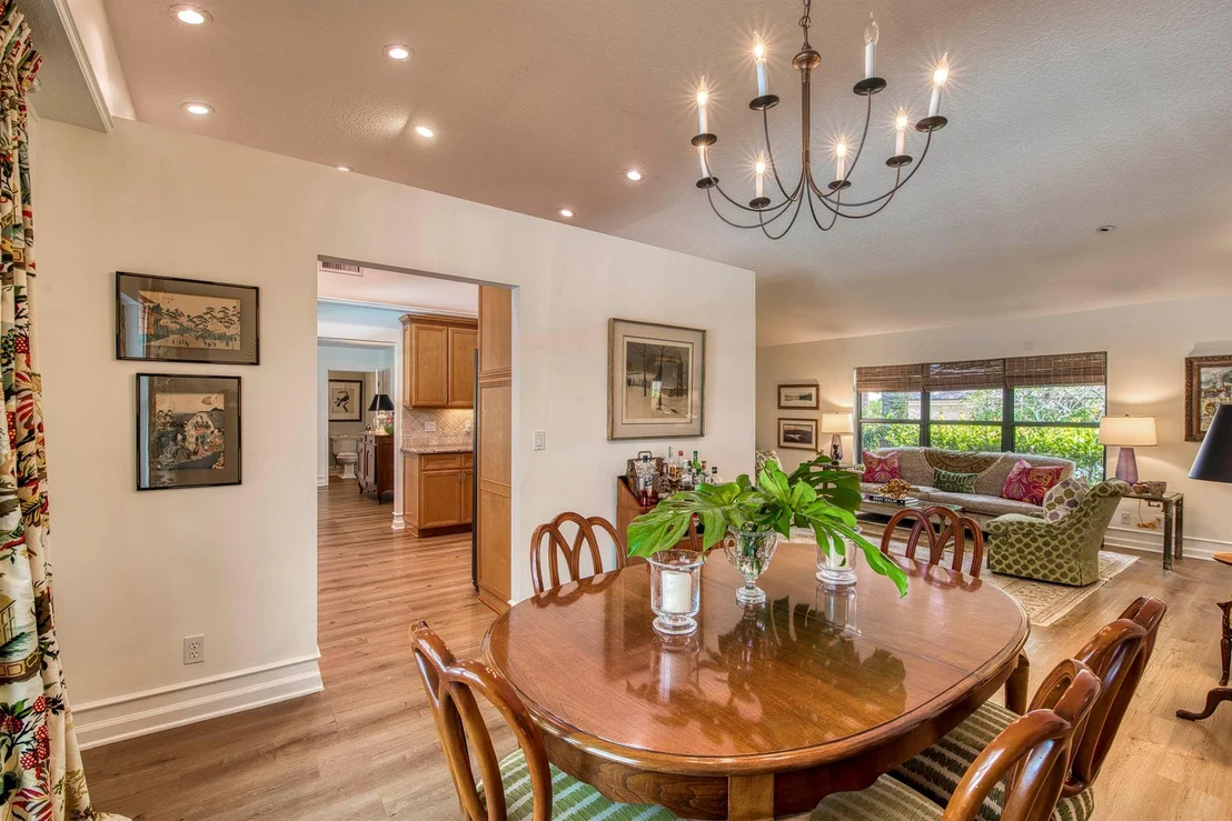 Photo of 18402 Lake Bend Drive