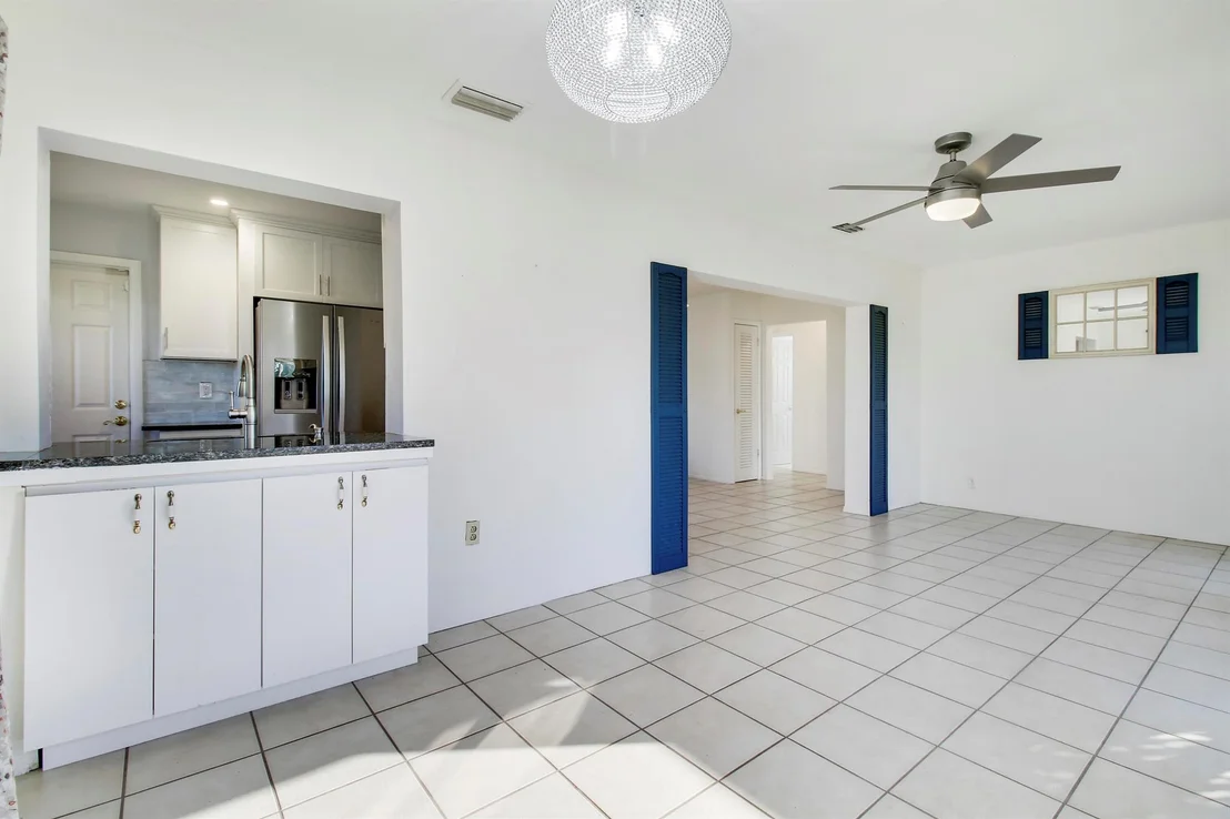 Photo of 1108 Ocean Drive