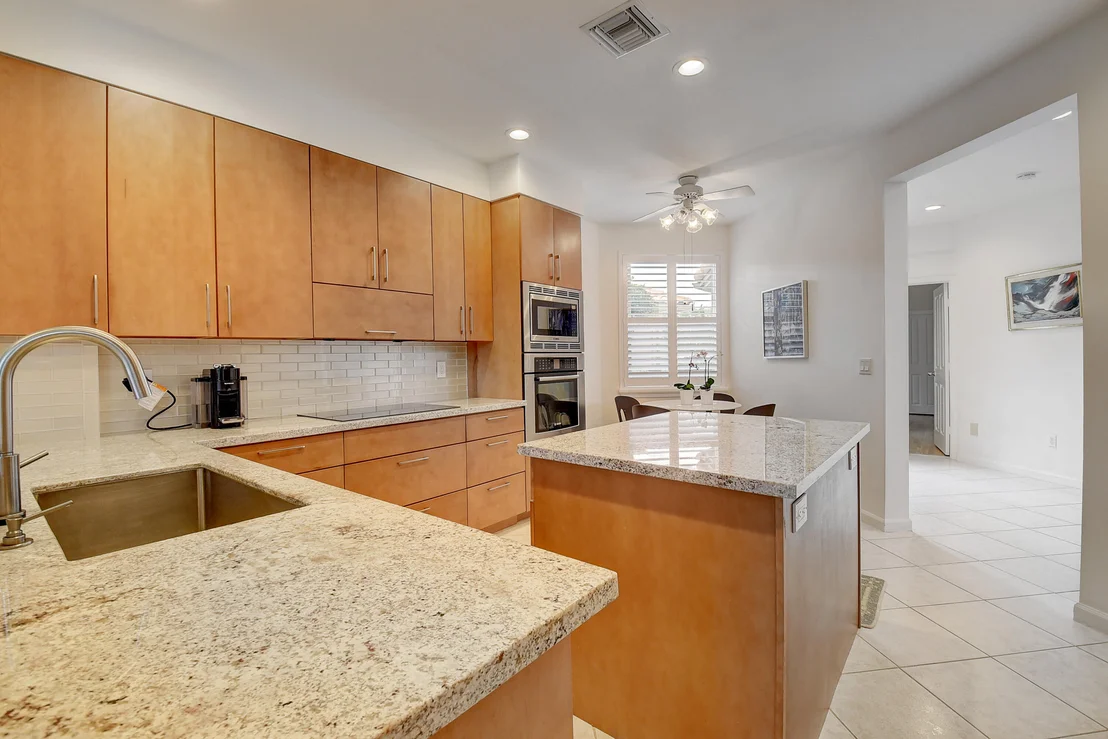 Photo of 5338 NW 26th Circle S
