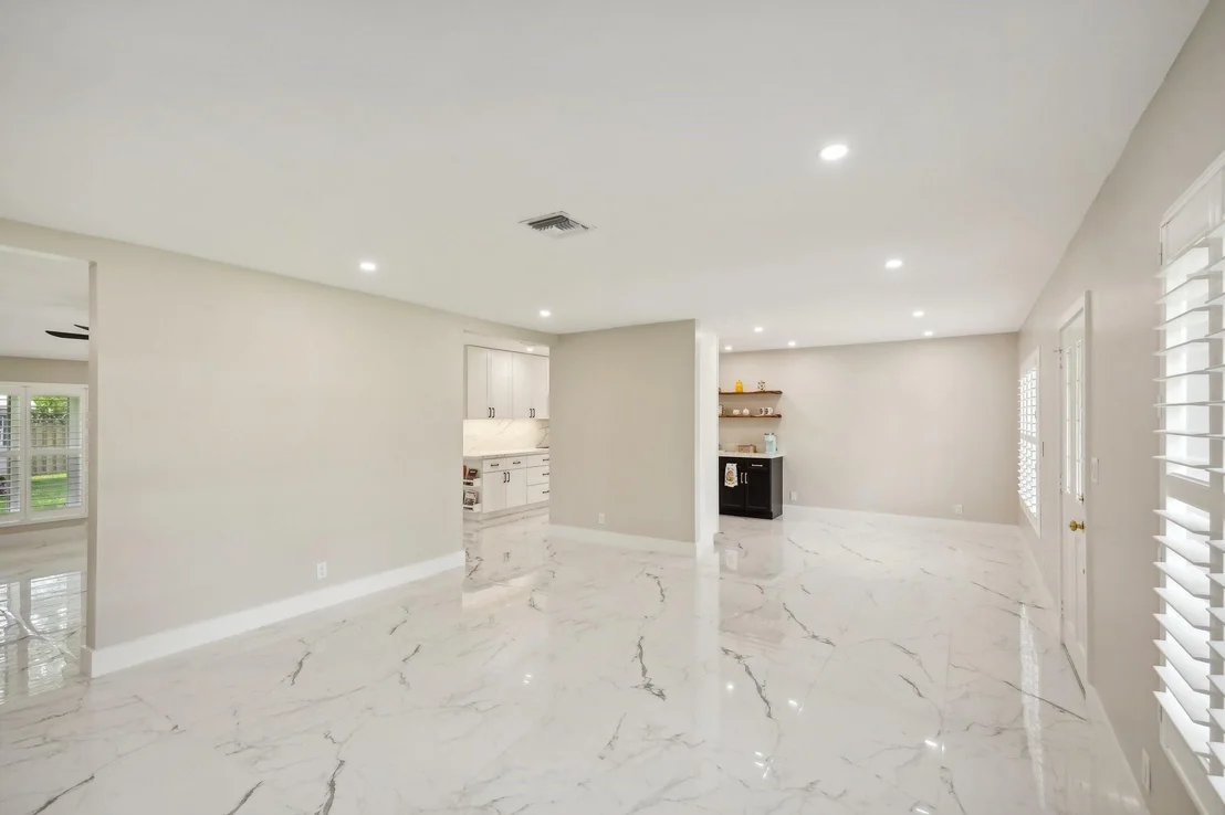 Photo of 720 NE 2nd Street