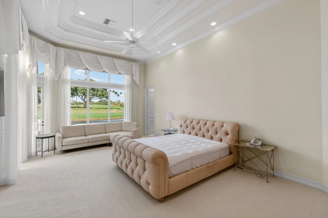 Photo of 331 MIZNER LAKE ESTATES Drive