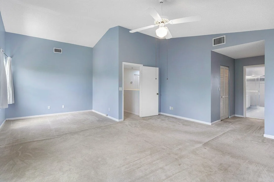 Photo of 6321 Lansdowne Circle