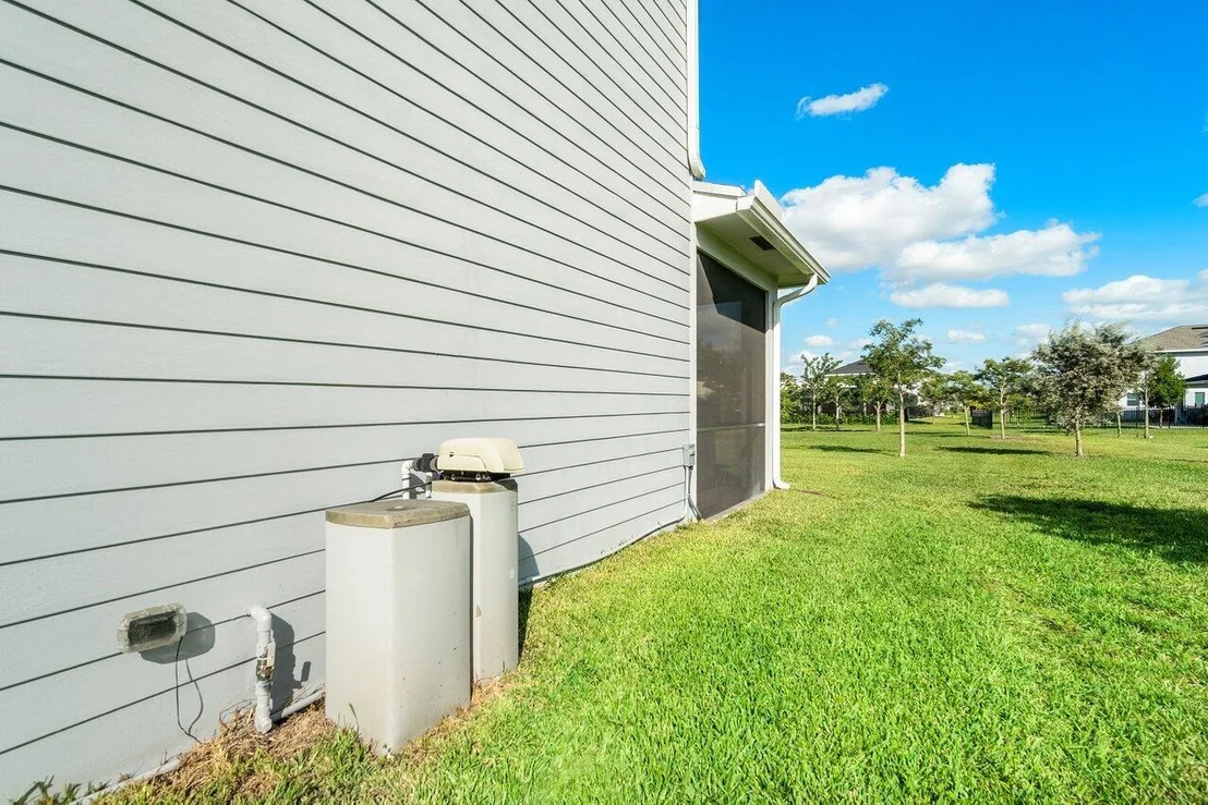 Photo of 868 Honey Oak Court