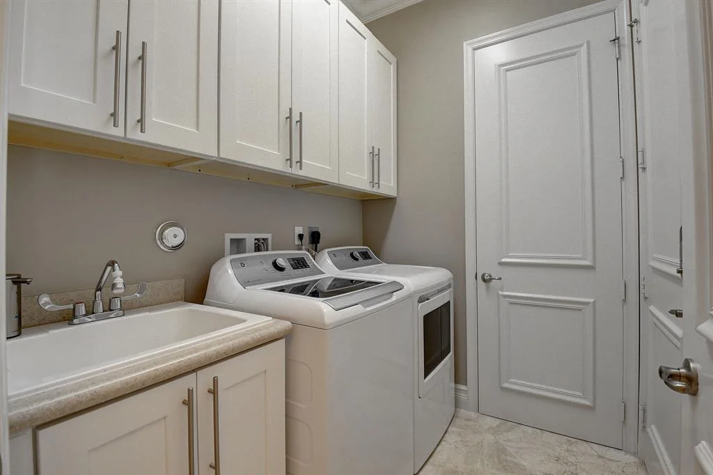 Photo of 12324 Cascade Valley Lane