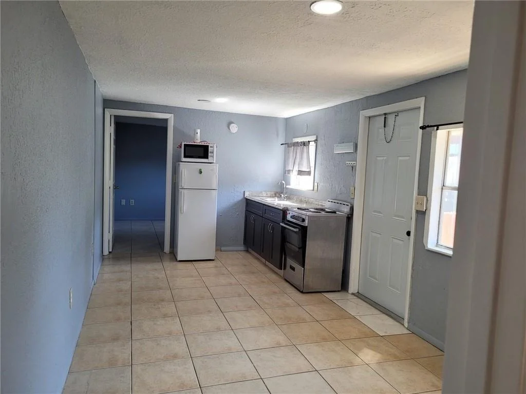 Photo of 10482 Marina Way
