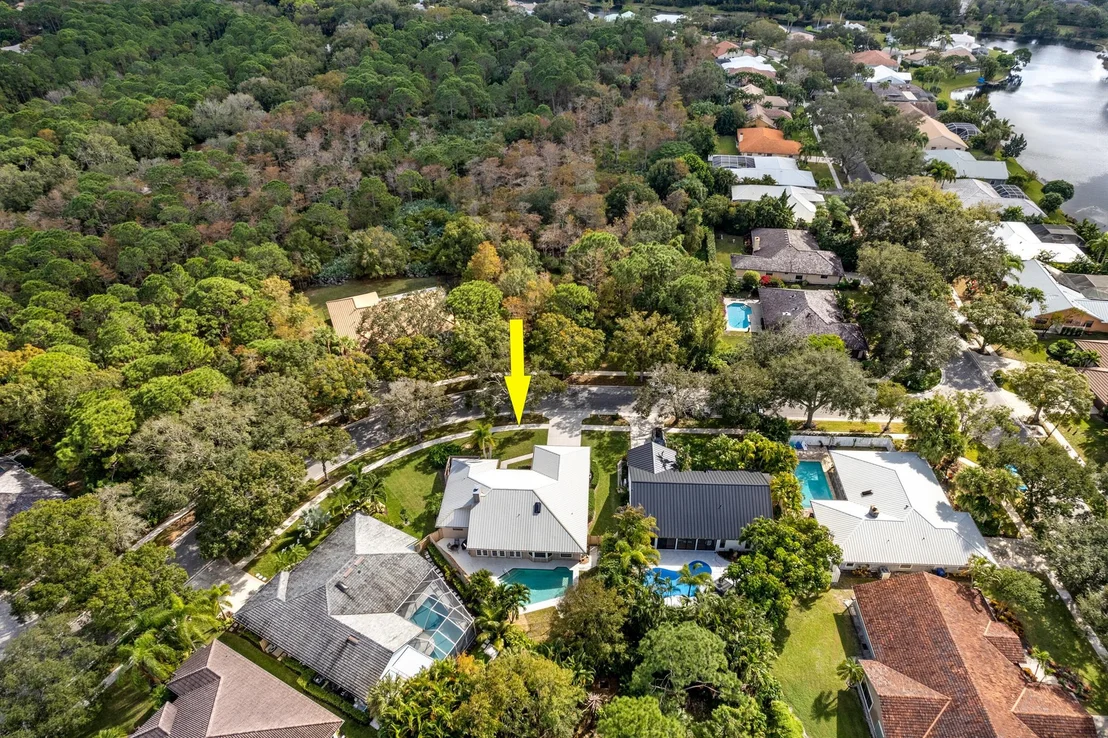 Photo of 18930 Misty Lake Drive