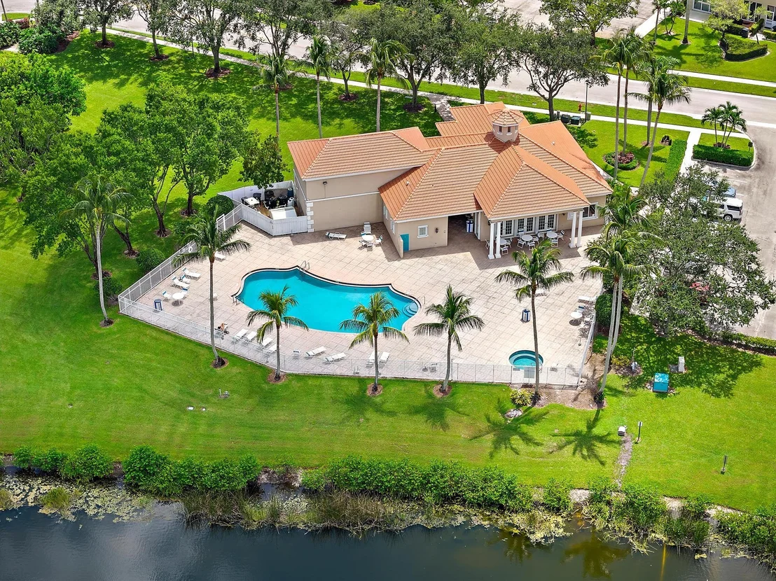 Photo of 6857 BLUE BAY Circle