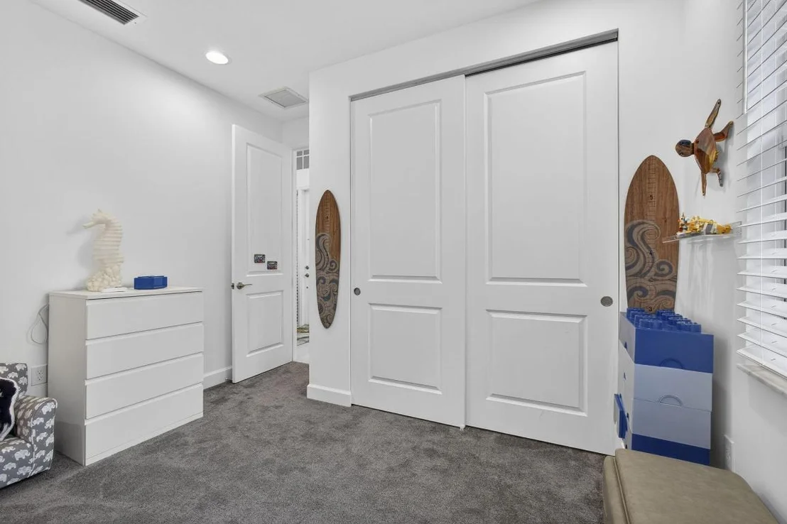 Photo of 1411 Thistle Place