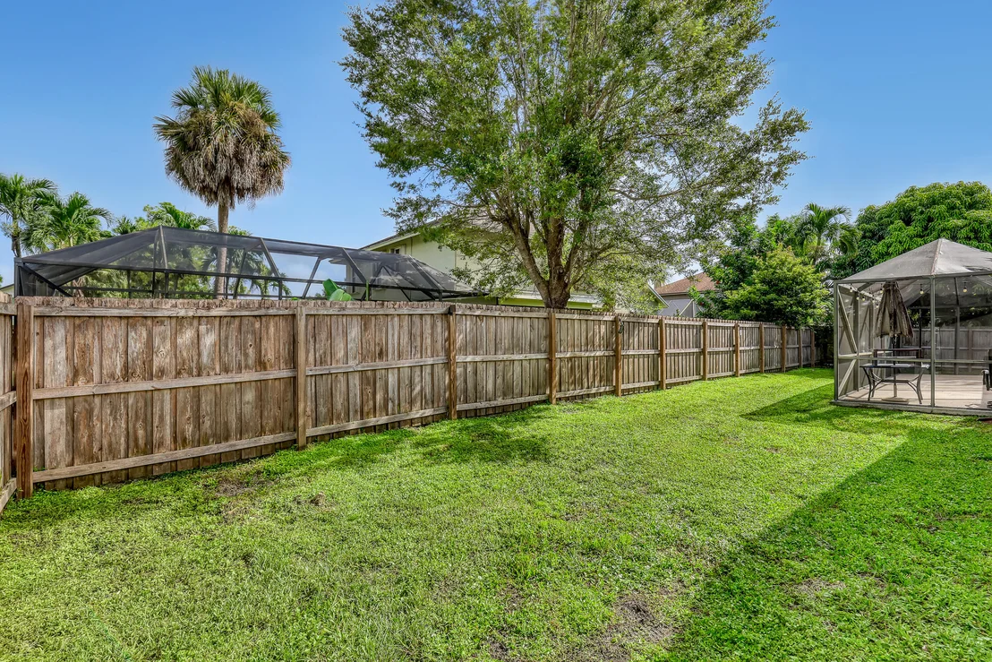 Photo of 102 SAND PINE Way