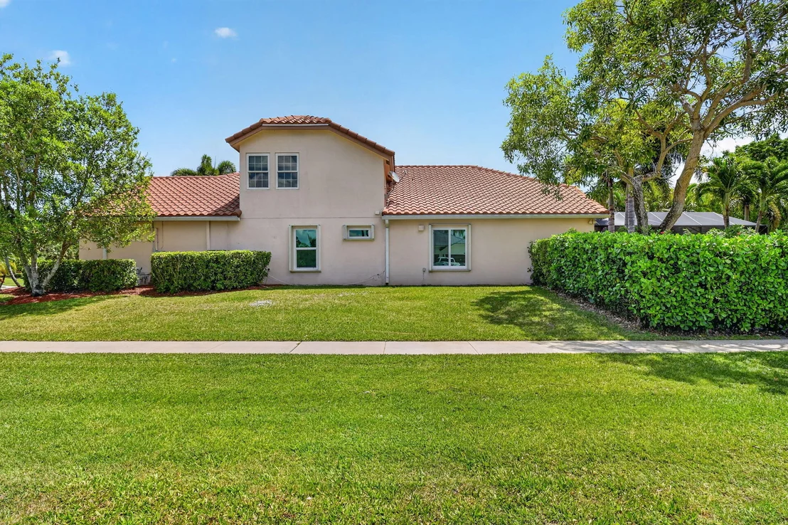 Photo of 9644 Gray Hawk Way