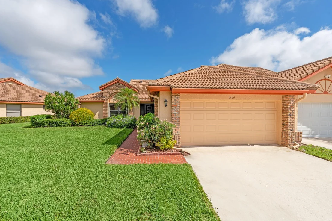 Photo of 8486 Heather Place