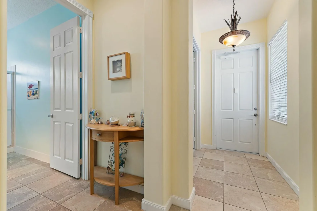 Photo of 2628 W Community Drive