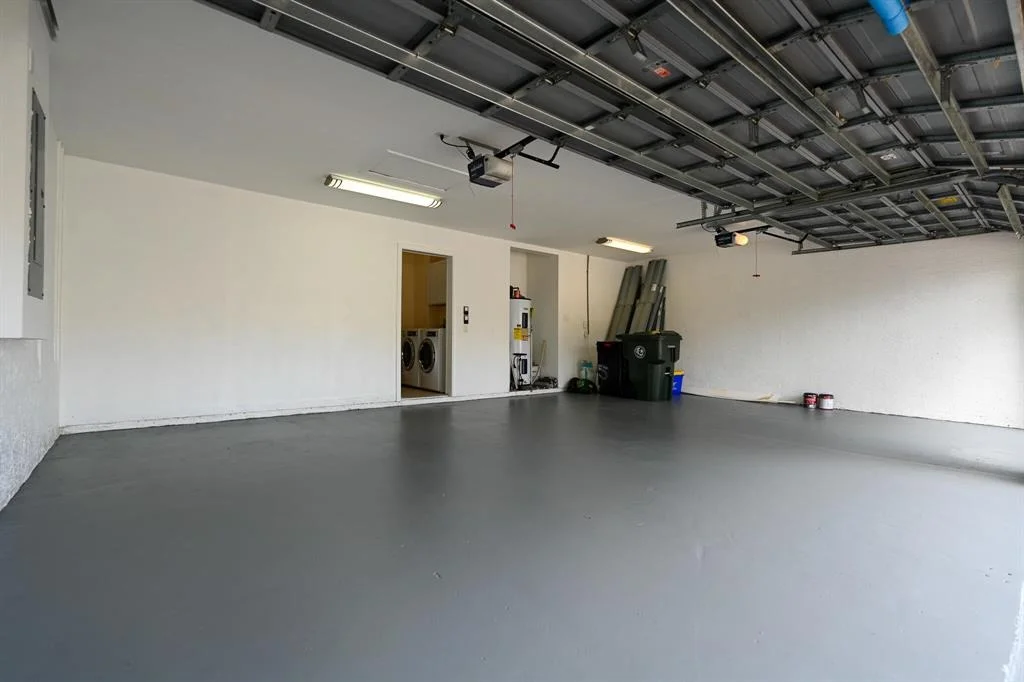 Photo of 5515 Mainship Drive