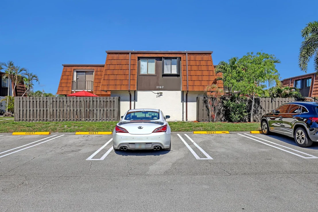 Photo of Unit B at 2197 White Pine Circle