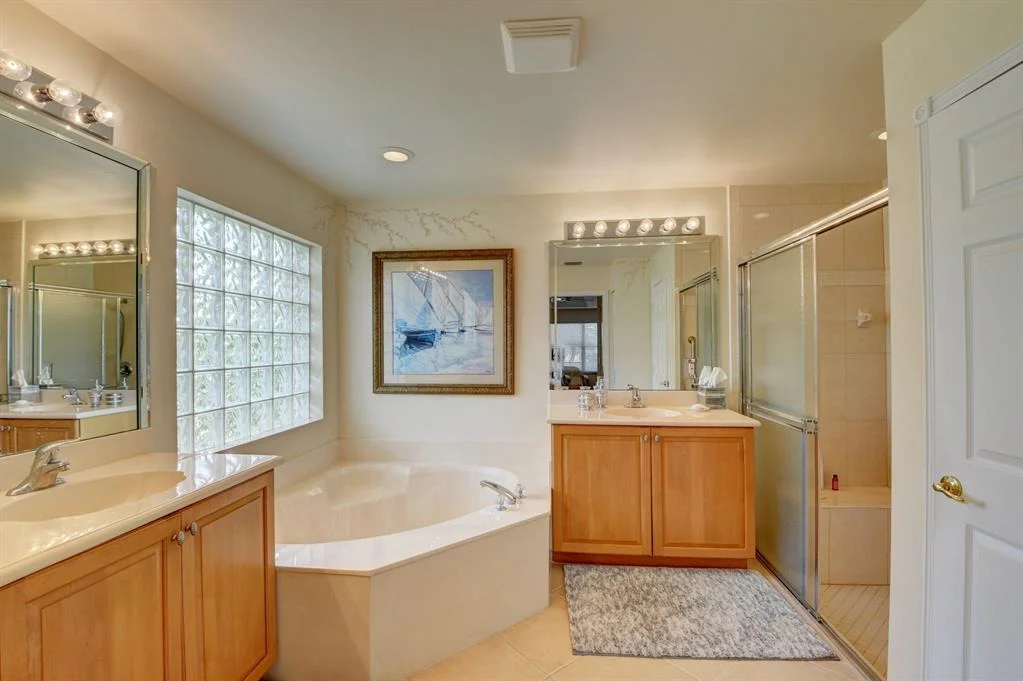 Photo of 8826 Laguna Royale Point