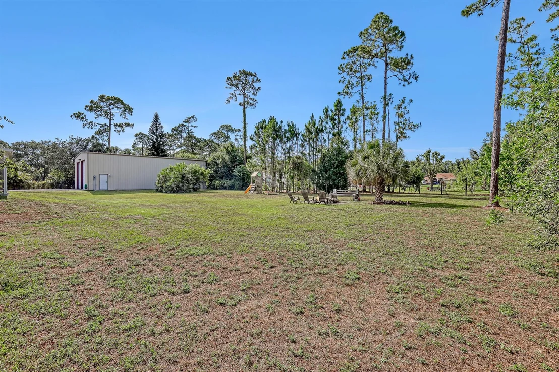 Photo of 15437 76th Road N