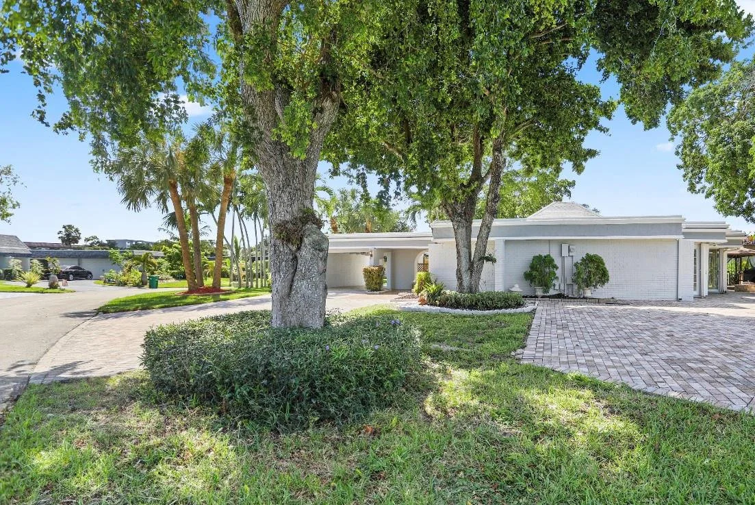 Photo of 5703 Melaleuca Drive