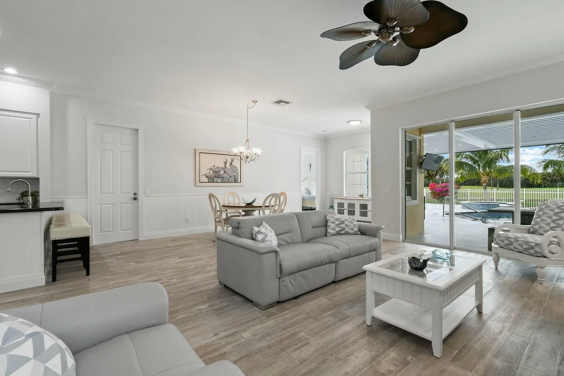 Photo of 196 Barbados Drive