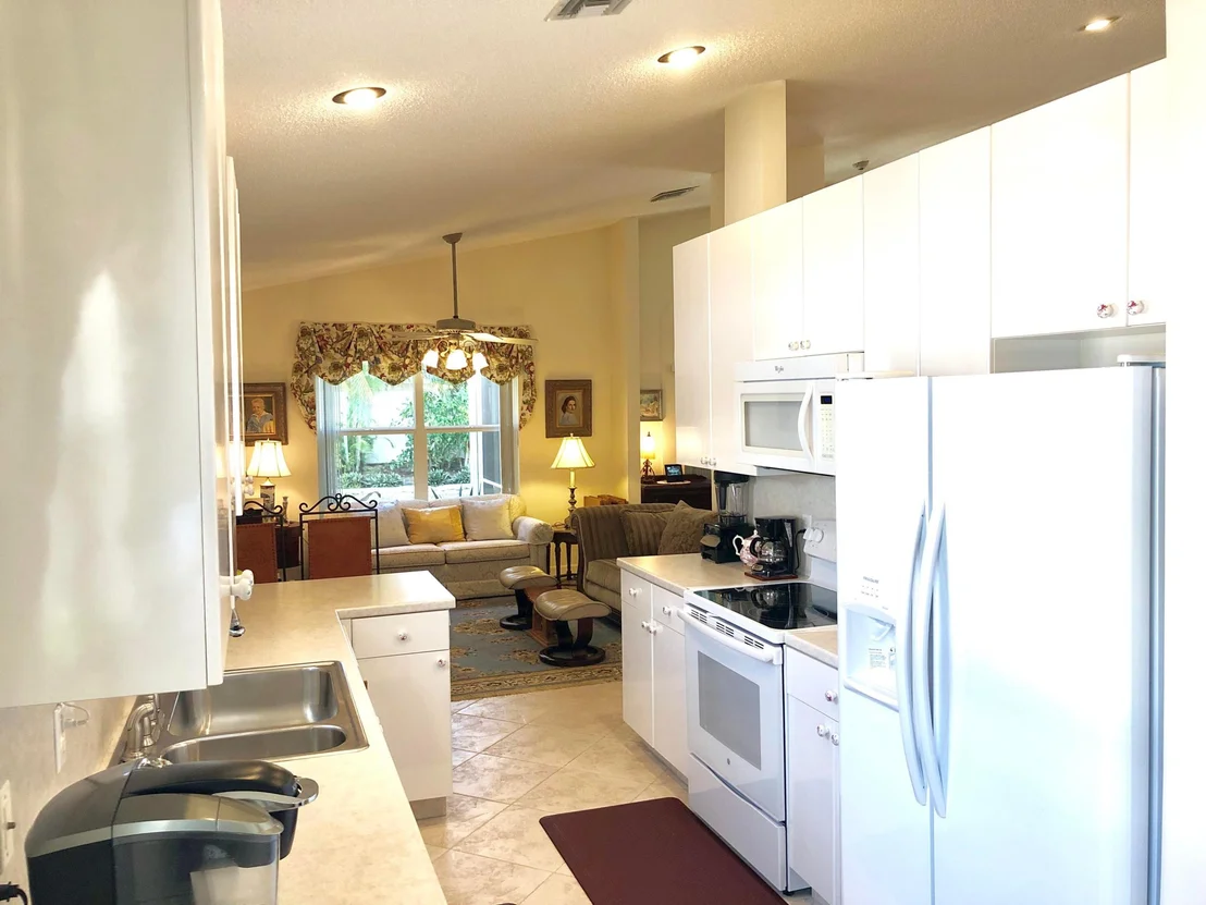 Photo of 10375 Utopia Circle E