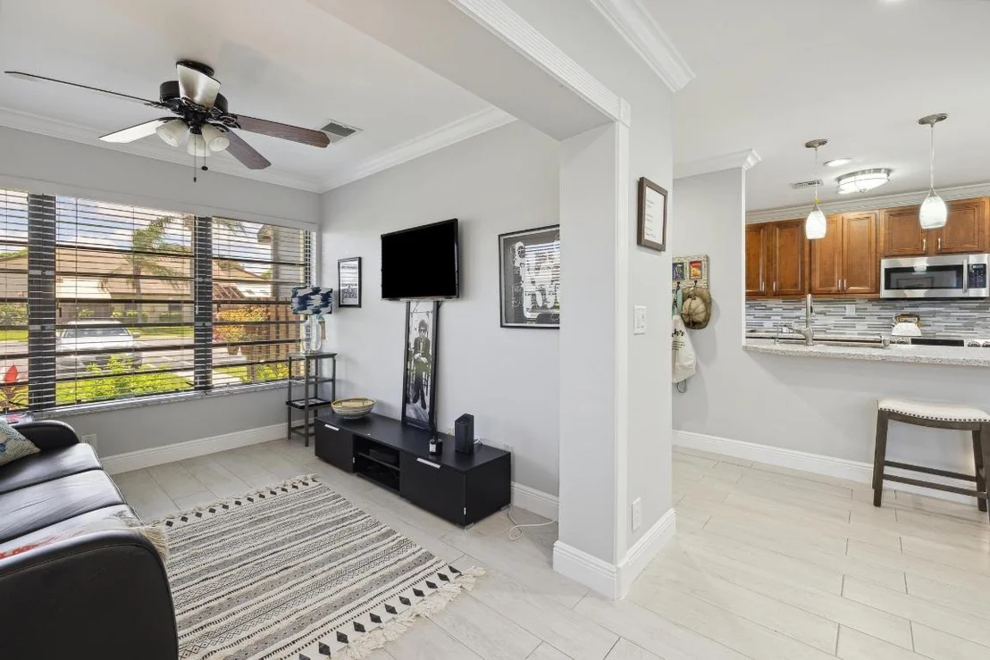 Photo of Unit D at 5131 Nesting Way