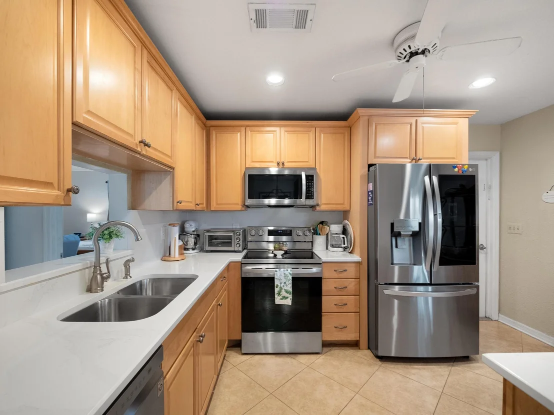 Photo of 9536 Burlington Place
