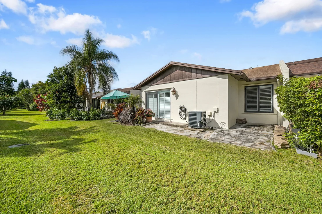 Photo of 15903 Laurel Oak Circle