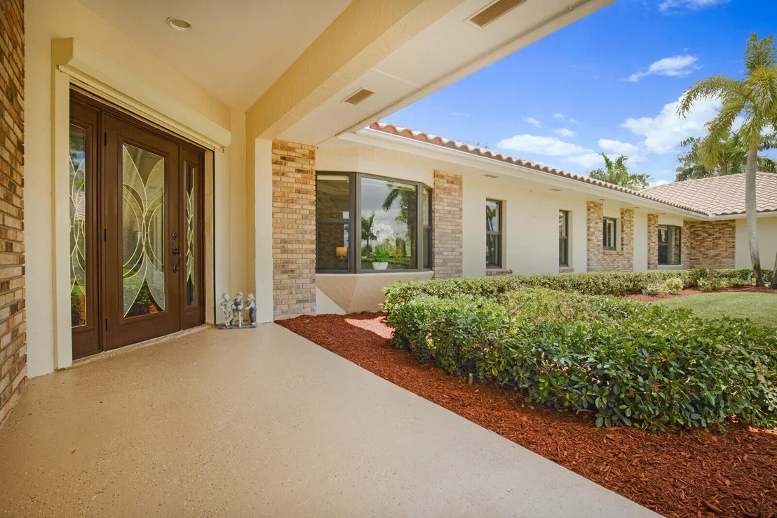 Photo of 9170 Dundee Drive Drive