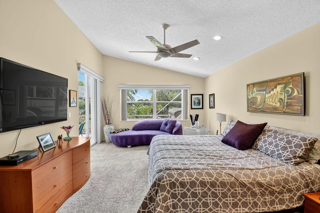 Photo of 7844 Ambleside Way