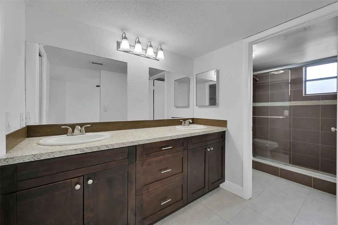 Photo of Unit 407 at 8020 Hampton Boulevard