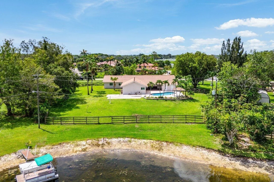 Photo of 9085 Talway Circle