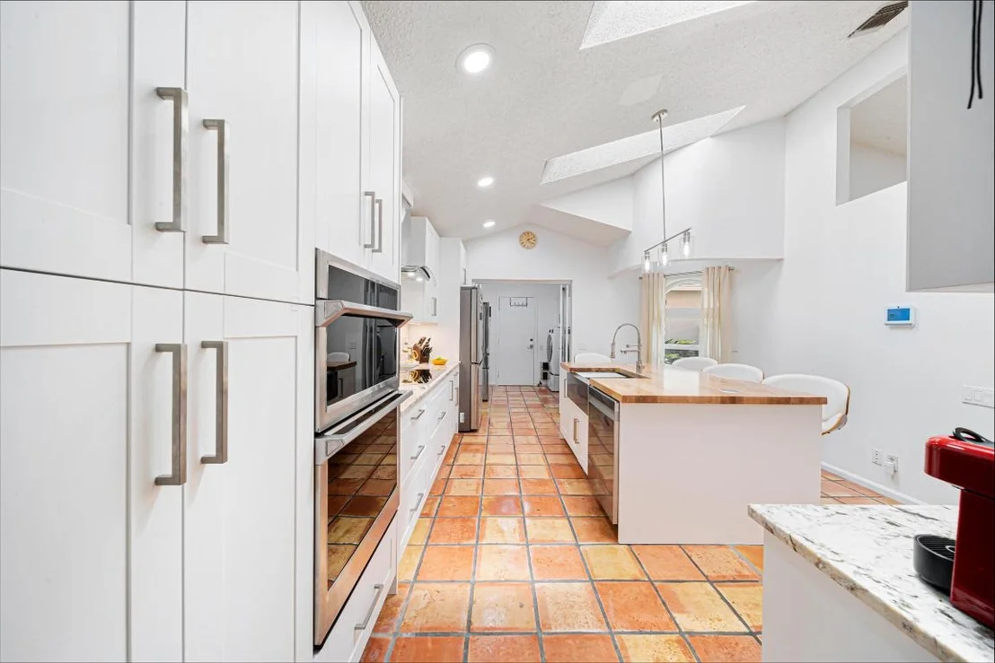 Photo of 6087 Bay Isles Drive